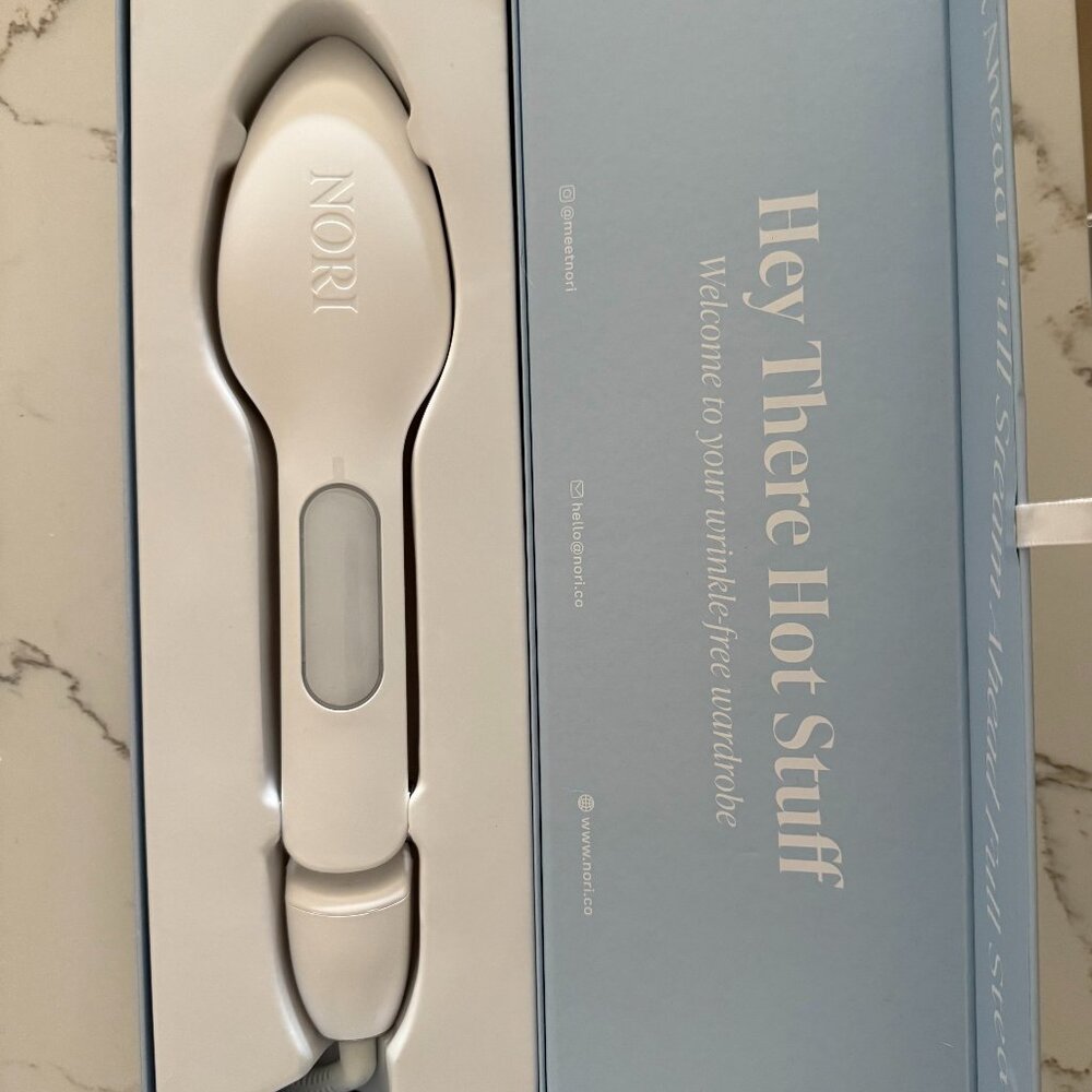 Nori Press Steam Iron